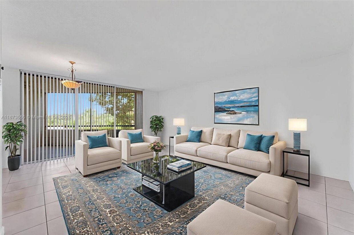 Foto principal - 3100 N Pine Island Rd