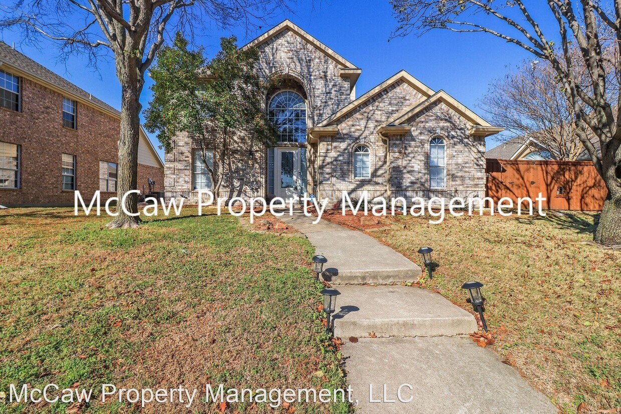 3 br, 2.5 bath House 3709 Menard Dr. House Rental in Carrollton, TX