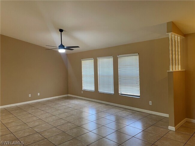 Foto del edificio - 531 SW 36th St