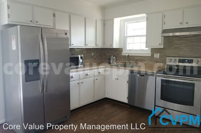 Building Photo - 3 br, 2.5 bath House - 2333 Dartmouth Ln