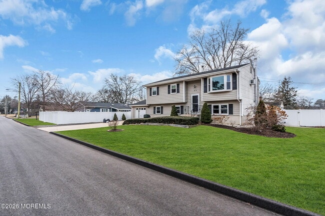 Foto del edificio - 613 Champlain St