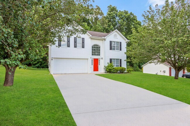 Building Photo - 8455 Browns Mill Trce