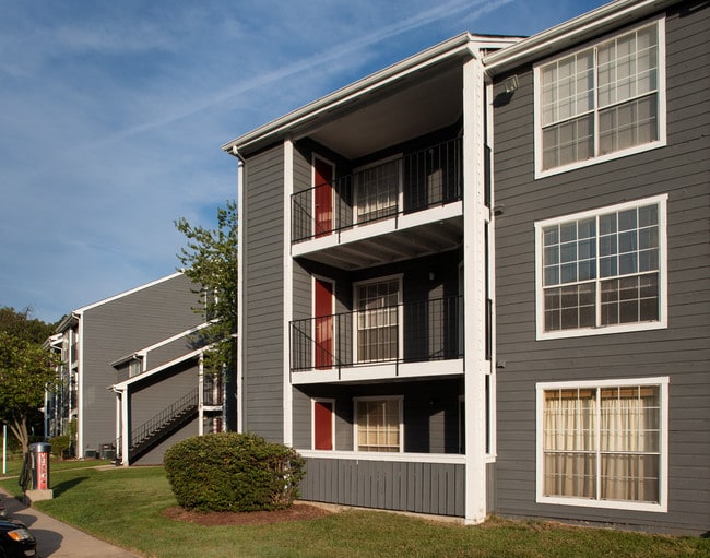 Amberton Apartments Manassas, VA