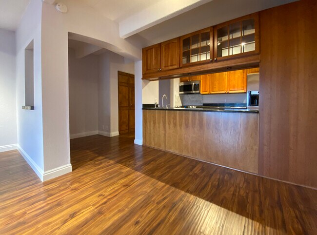 Foto del edificio - 777 N Washington St