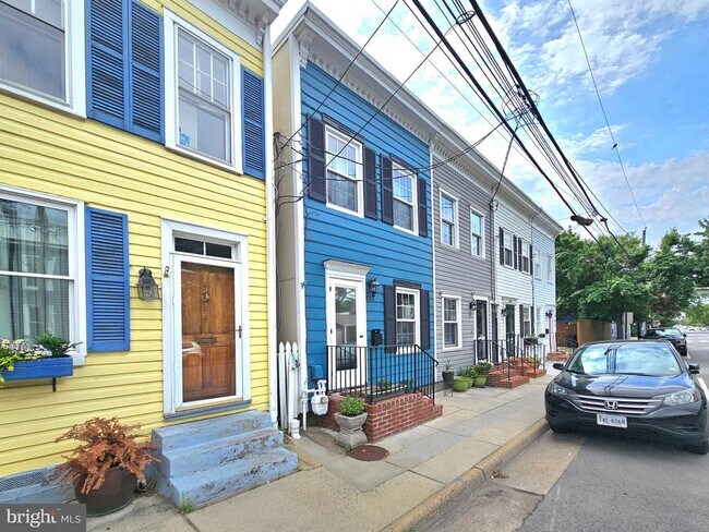 Building Photo - 513 N Patrick St