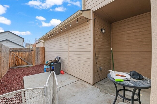 Building Photo - 3 Bedroom 2 Bathroom Home in Meridian