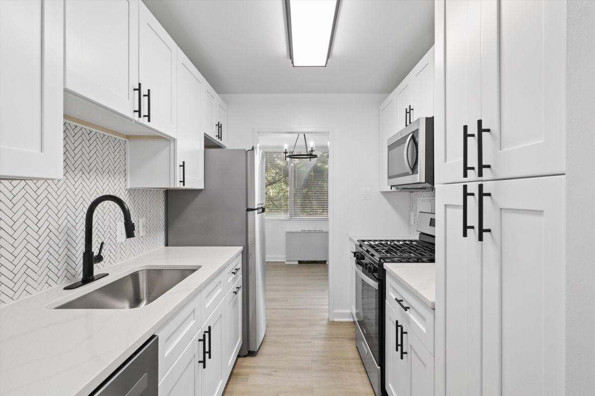 Foto principal - 301 N Beauregard St