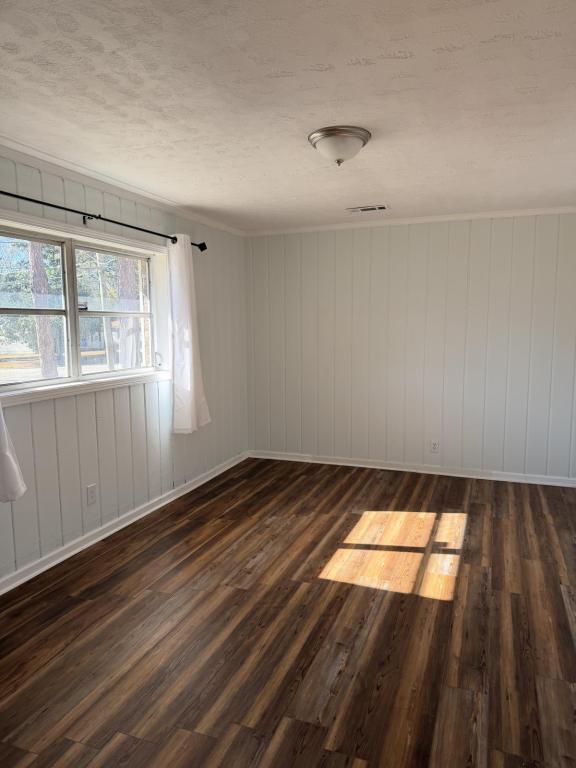 Foto del edificio - 1920 Charlton Dr