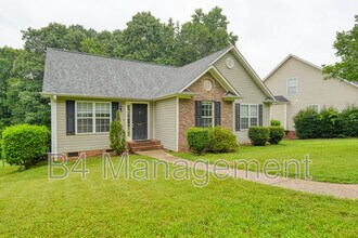 Building Photo - 208 Cotton Creek Dr