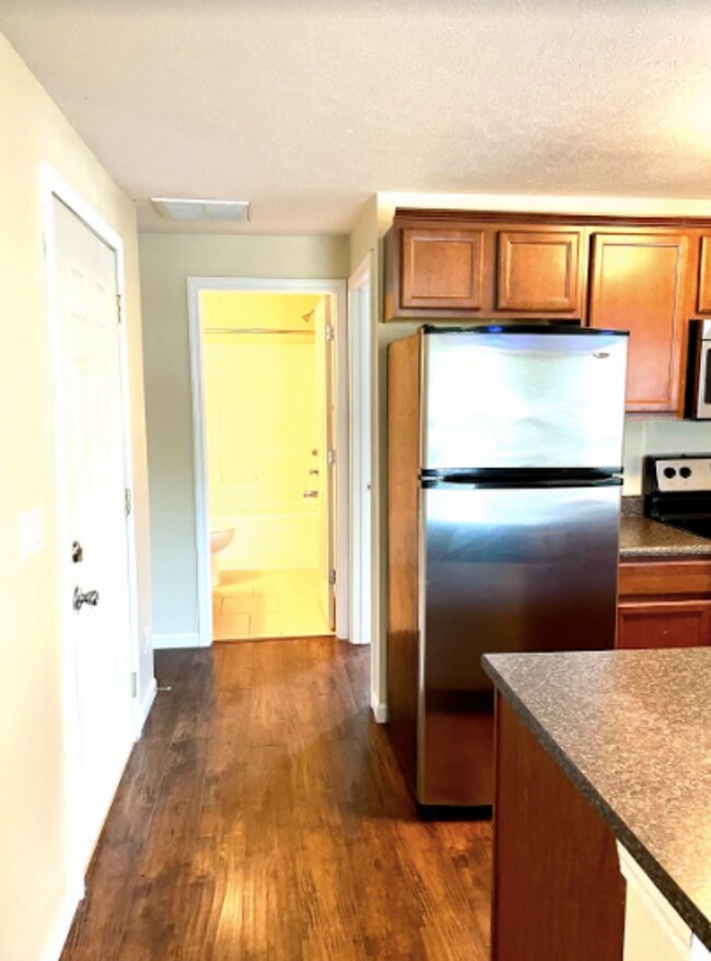 Foto del edificio - 1 Bedroom Apartment