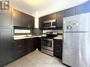 Building Photo - 7-1 WAVERLEY Pl