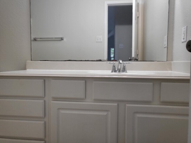 Photo - 501 Northridge St House