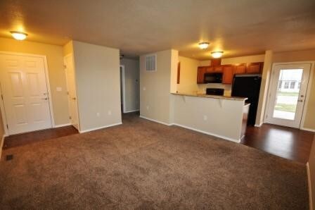 Building Photo - 1585 S Allante Pl