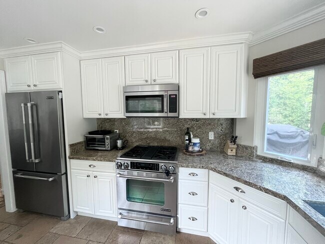 Foto del edificio - 19361 Crystal Ridge Ln