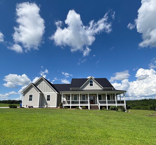 Building Photo - 1355 Bear Creek Rd
