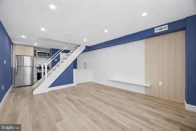 Foto del edificio - 4522 Baker St