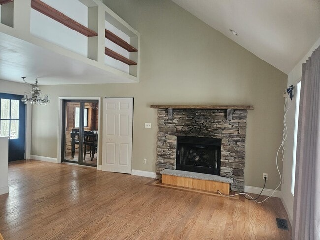 Building Photo - 116 Cheyney Dr