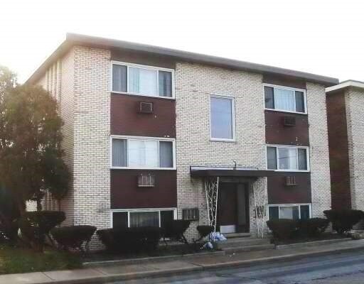 Building Photo - 5 Unit