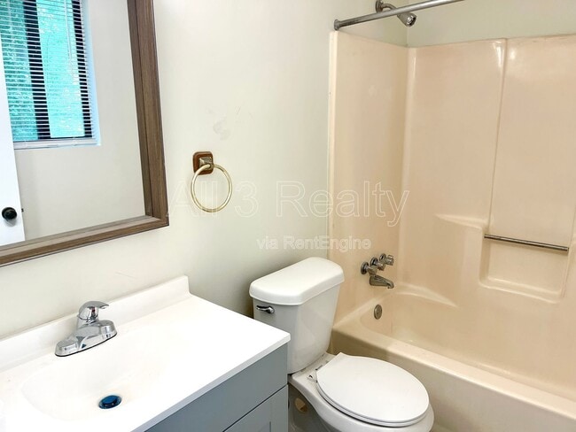 Foto del edificio - 5165 Fairforest Dr