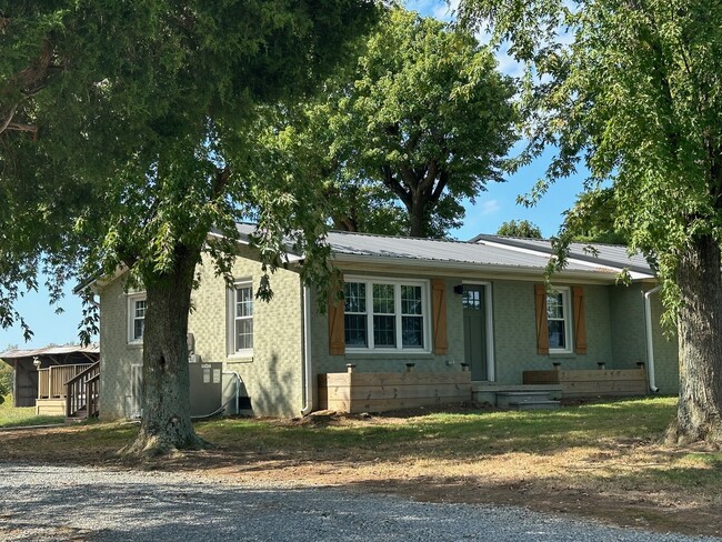 Building Photo - 7227 N Pinson Rd
