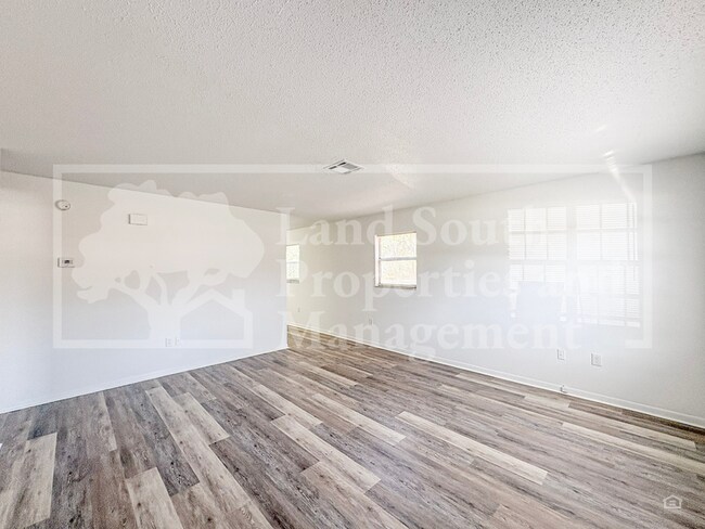 Foto del edificio - 1703 King Ave