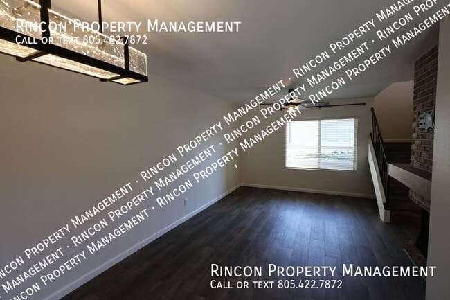 Building Photo - 2452 Manzanita Dr