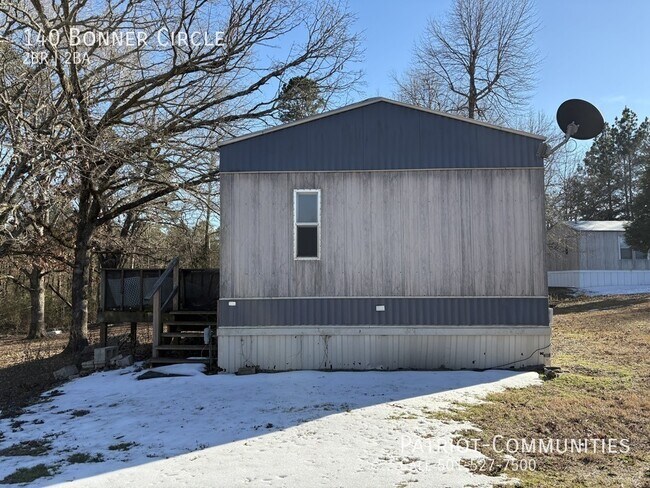 Foto del edificio - 140 Bonner Cir