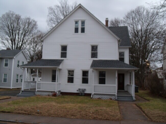 Building Photo - 63 Oak St