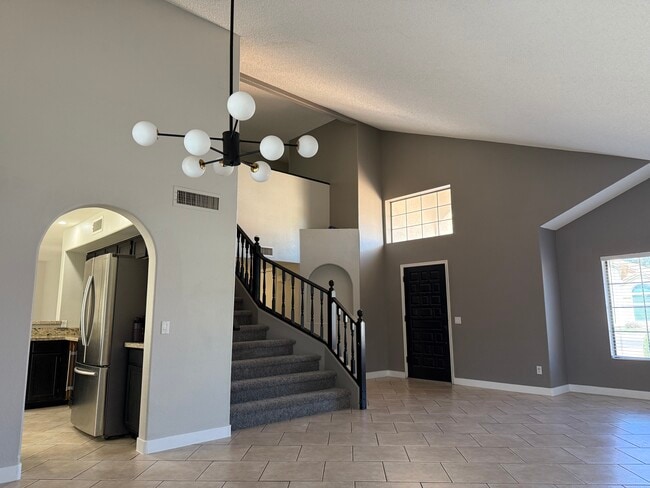 Dining Room - 6629 E Preston St