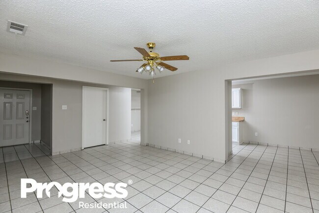 Building Photo - 4265 Estes Park Cir