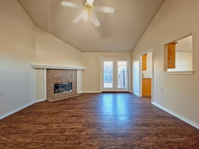 Foto del edificio - Spacious 4-Bedroom Home Near Cooper North Elementary