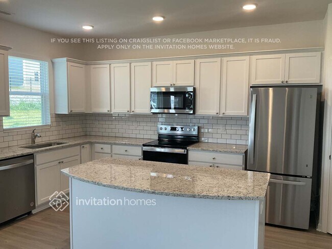 Foto del edificio - 3808 Lantern Ln