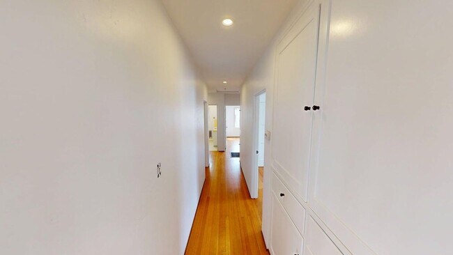 Foto del edificio - 750 F Ave