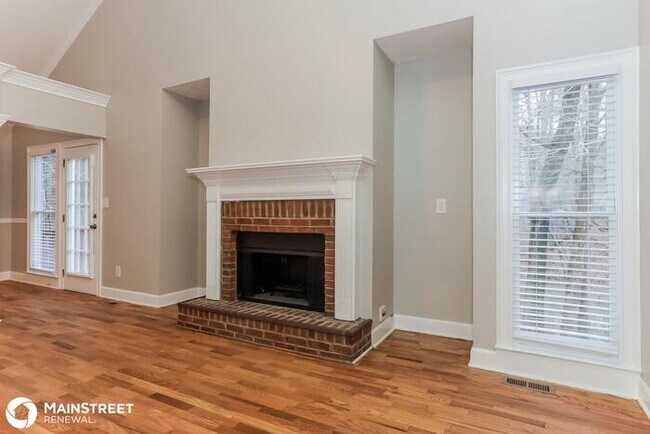 Foto del edificio - 2 Paces Lakes Ridge, Dallas, GA 30157