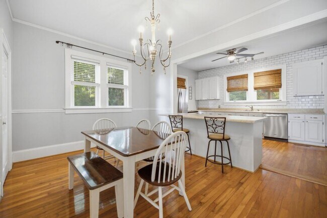 Building Photo - 108 Cullum St