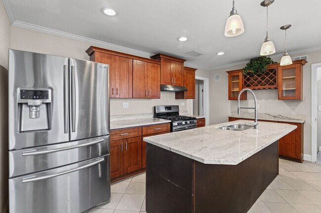 Foto del edificio - 836 W Everett Rd