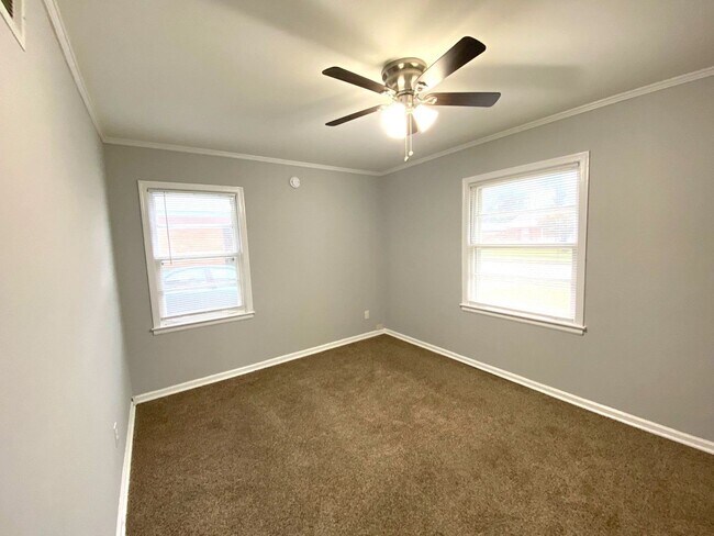 Foto del edificio - 4224 Philsdale Ave