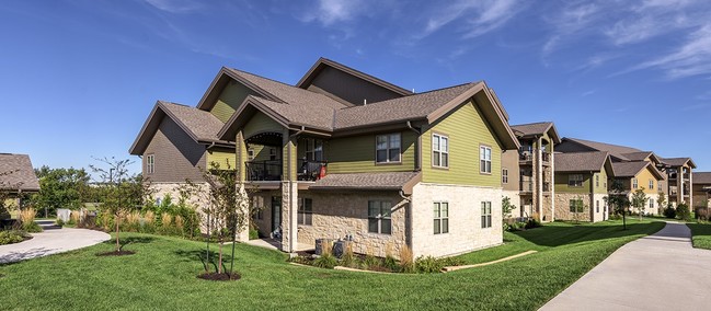 Building Photo - MAA Prairie Trace