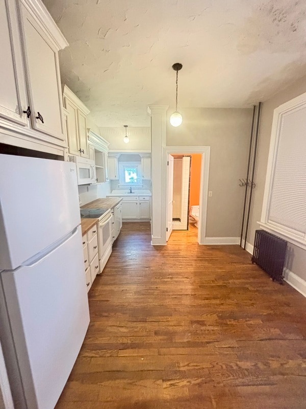 Primary Photo - 213 E Ross St