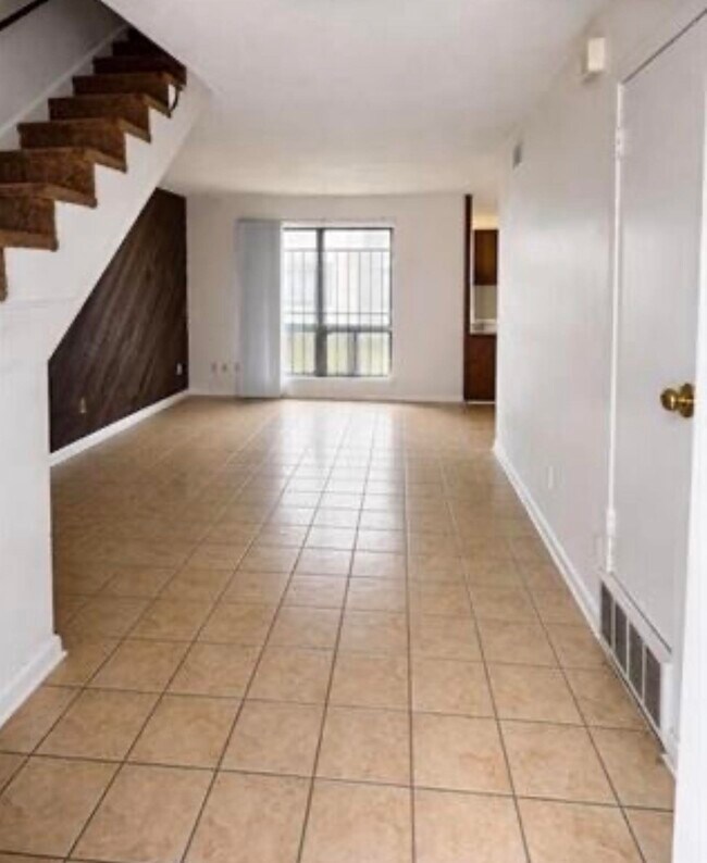 Foto del edificio - 4701 Queens Lace Ct
