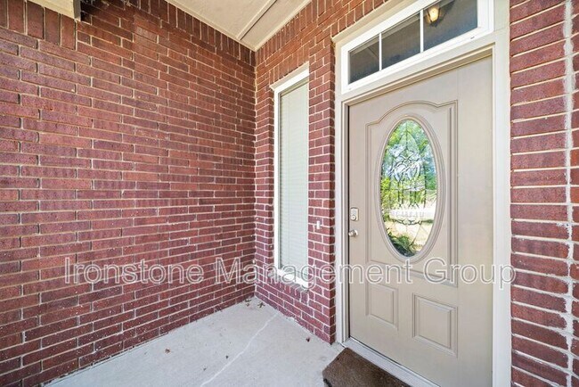 Foto del edificio - 10204 E 101st St N