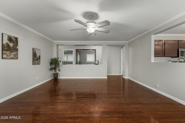 Building Photo - 1014 E Milada Dr