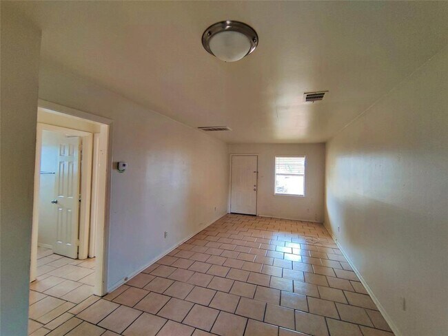 Foto del edificio - 1122 3rd St