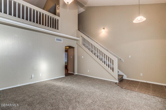 Building Photo - 10932 Duster Dr