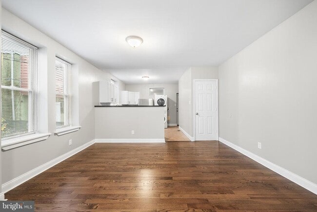 Building Photo - 1240 S 56th St