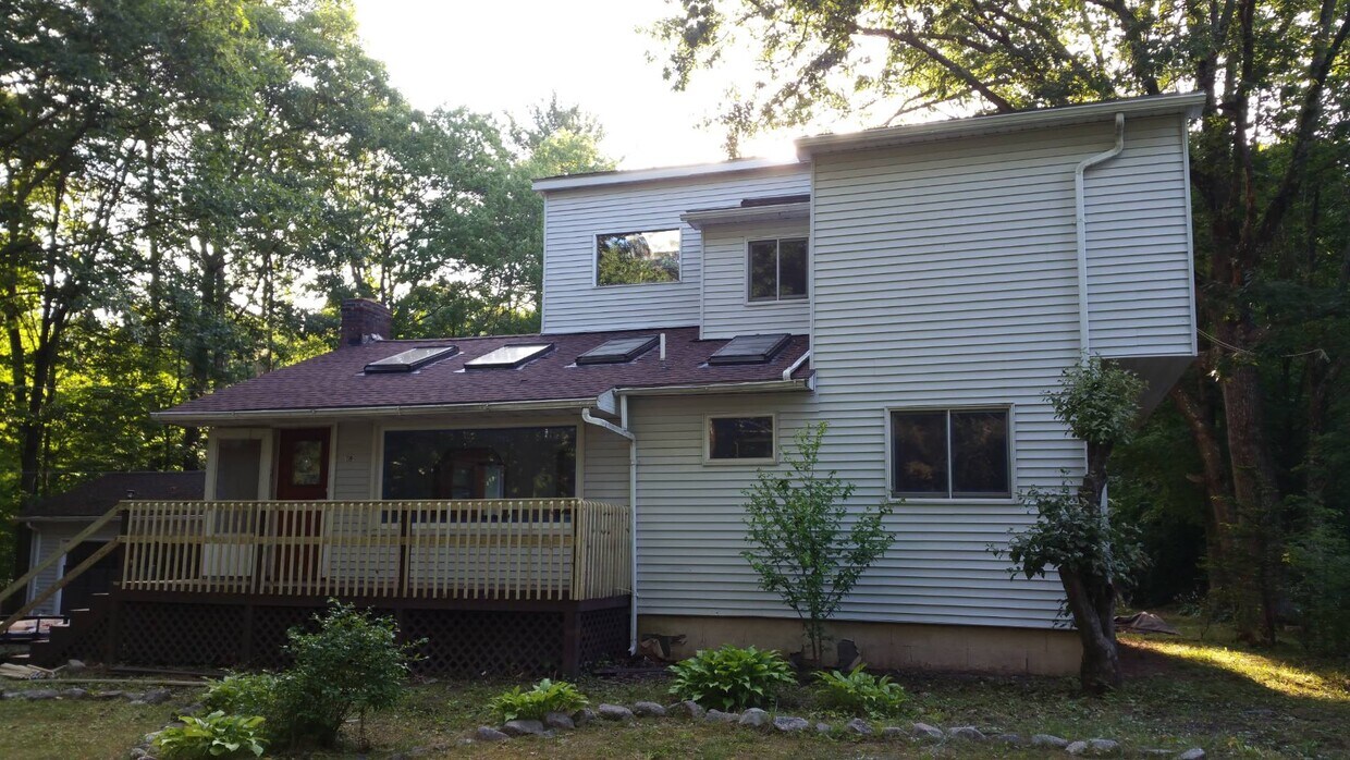 Primary Photo - 119 Bogart Rd