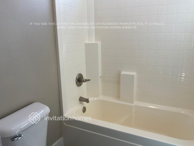 Building Photo - 3479 Bella Sovana Ct