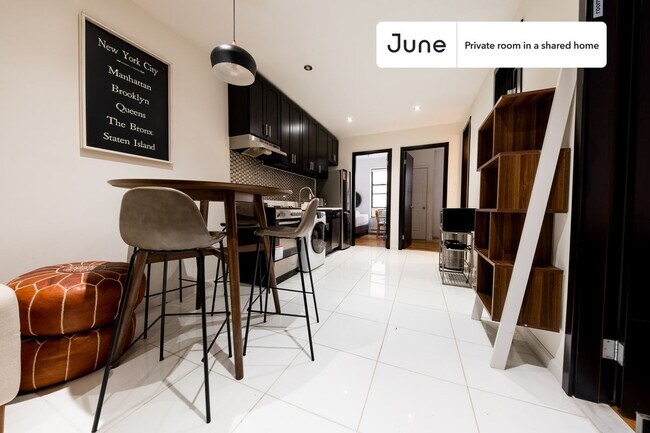 Foto del edificio - Room in Shared 4 bed/3 bath home