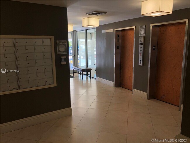 Foto del edificio - 13155 Ixora Ct