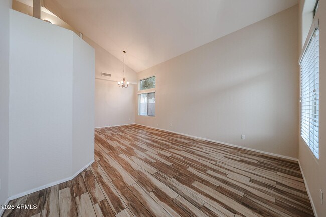 Foto del edificio - 9043 W Fullam St